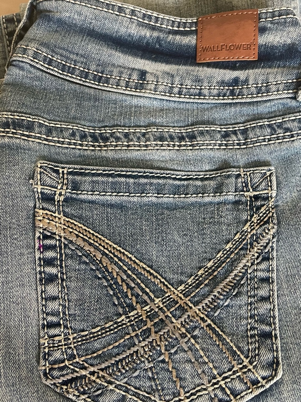 Wallflower Women's Light Blue Denim Jeans with Tan Embroidered Pocket
